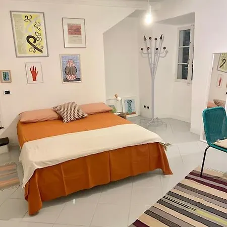 別荘 Casa Curie 17 In Borgo Storico *