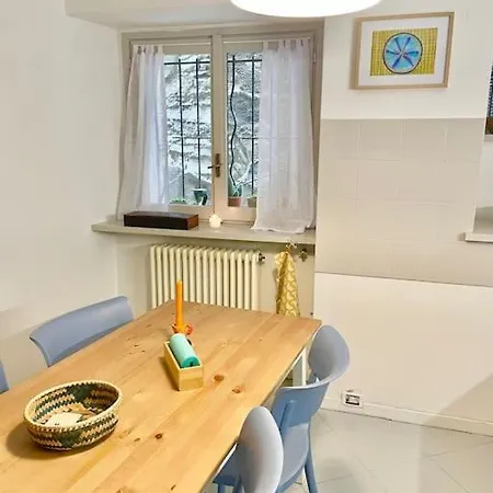 Casa Curie 17 In Borgo Storico モルトラージオ
