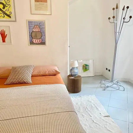 Hébergement de vacances Casa Curie 17 In Borgo Storico Moltrasio